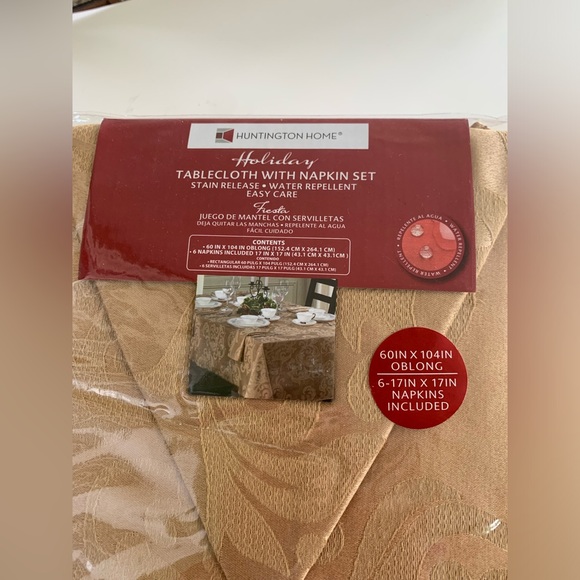 Holiday Tablecloth with Napkin Set - Picture 3 of 3